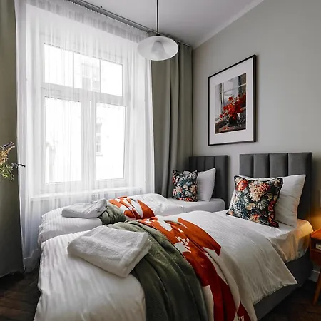 Ur4N Apartment - Konarskiego-2