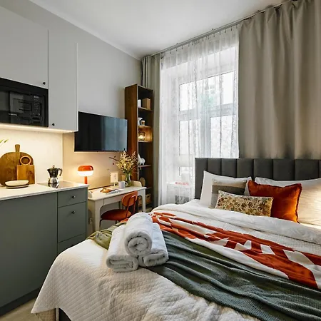 UR4N Apartment - Konarskiego-3